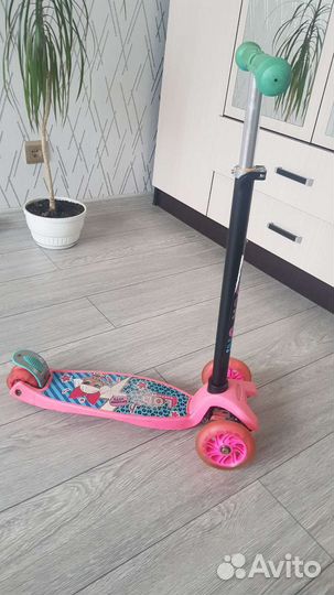 Самокат для девочки