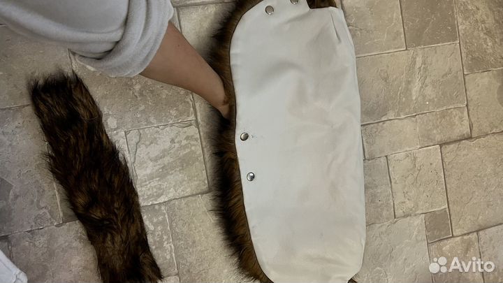 Меховая накидка на коляску