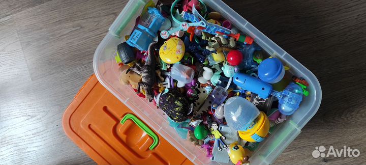 Киндер игрушки и другие