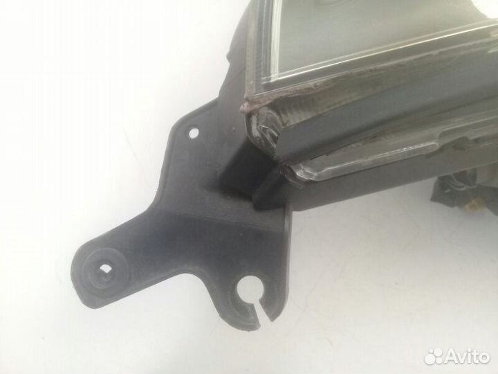 Фара левая Mazda Mpv LY3P