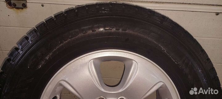 Колеса в сборе от mazda