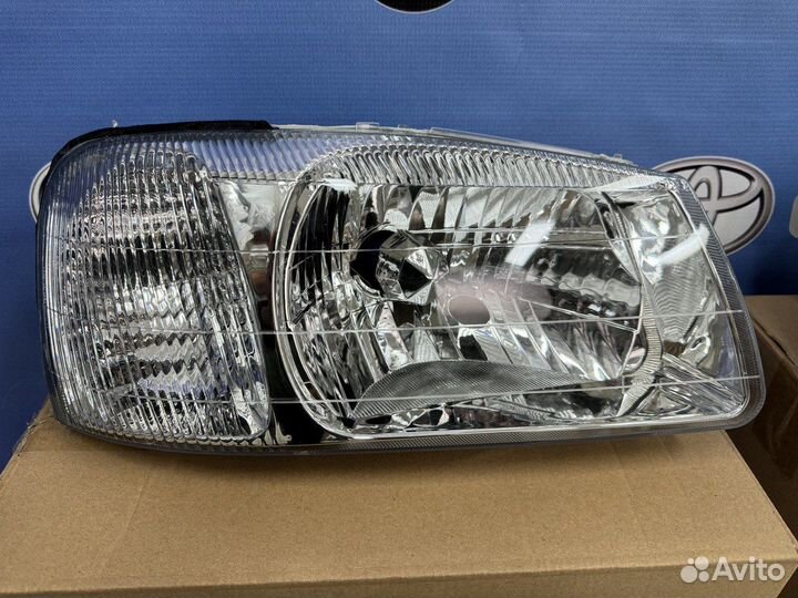 Фара Хендай Акцент Тагаз с 00-12 год