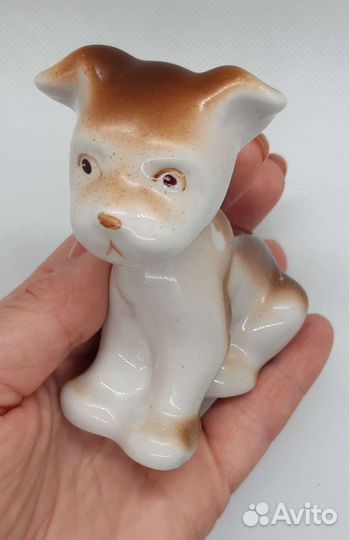 Фарфоровая статуэтка Щенок СССР