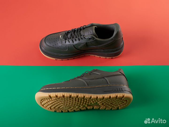 Nike Air Force 1 Luxe