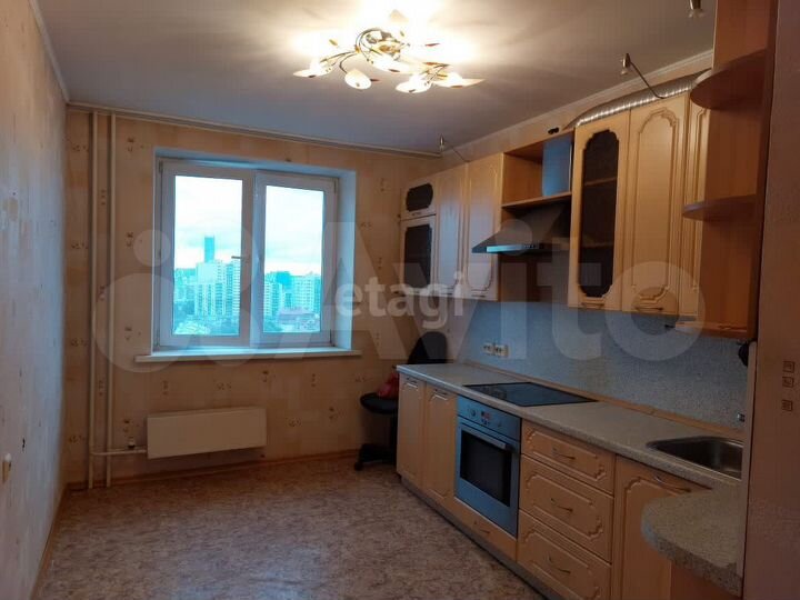 2-к. квартира, 56 м², 14/16 эт.