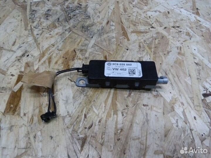 Блок электронный VW Passat B6 2005-2010 (3C9035552