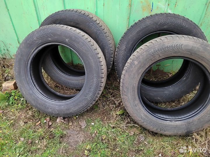 Nokian Tyres Hakkapeliitta 8 225/65 R17