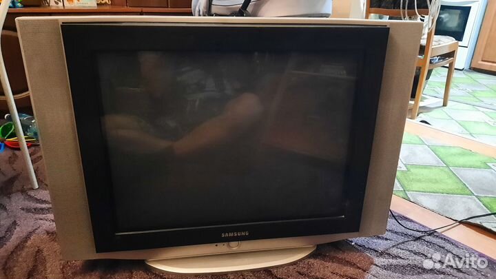 ЭЛТ Телевизор Samsung 29