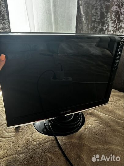 Монитор samsung