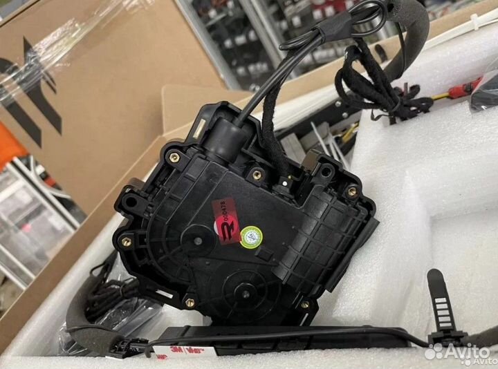 Доводчики дверей на Mersedes G-class W 463/464