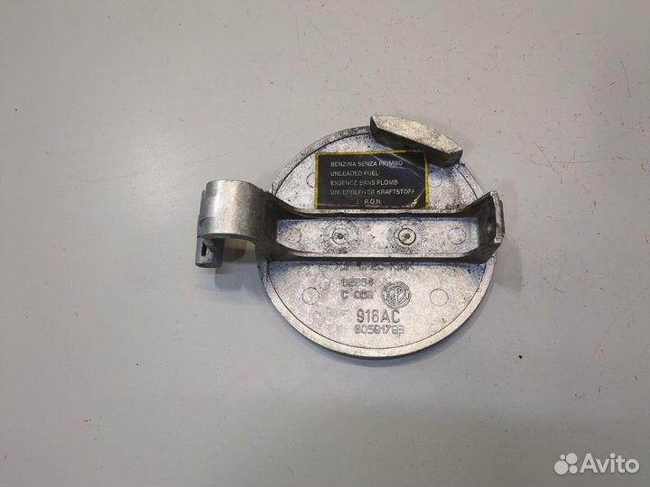 Лючок бензобака Alfa Romeo Spider, 1996