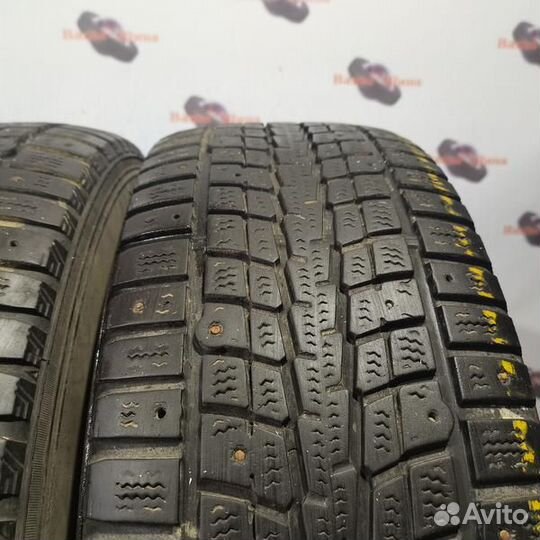 Dunlop SP Winter Ice 01 215/60 R16