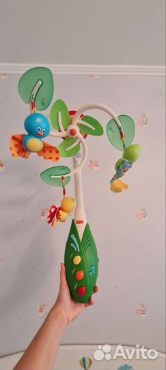 Мобиль на кроватку музыкальный tiny love