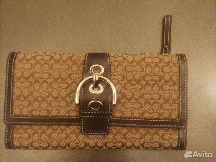 Кошельки от coach