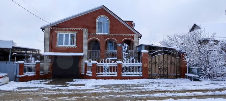 Дом 257 м² на участке 6 сот.