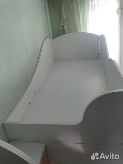 Кровать в детскую