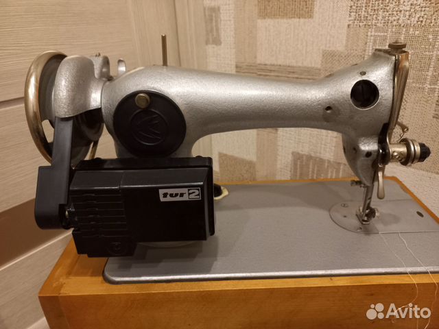 Швейная машинка Подольск 2м-33