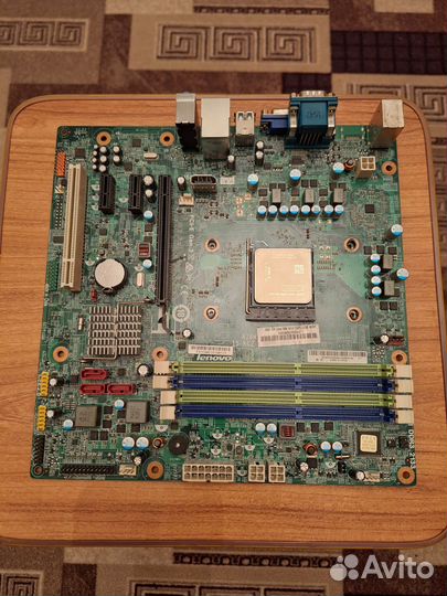 Материнская плата