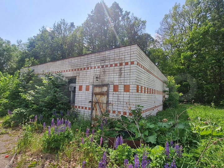 Здание, 310 м²