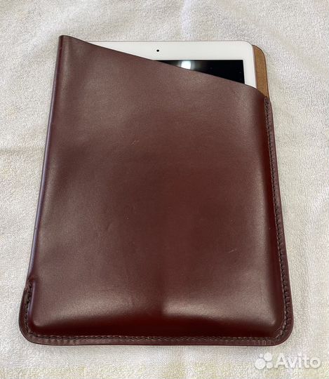 Чехол на iPad