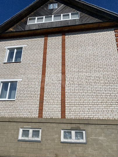 Дом 270 м² на участке 39 сот.