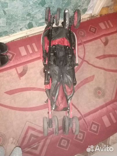 Прогулочная коляска