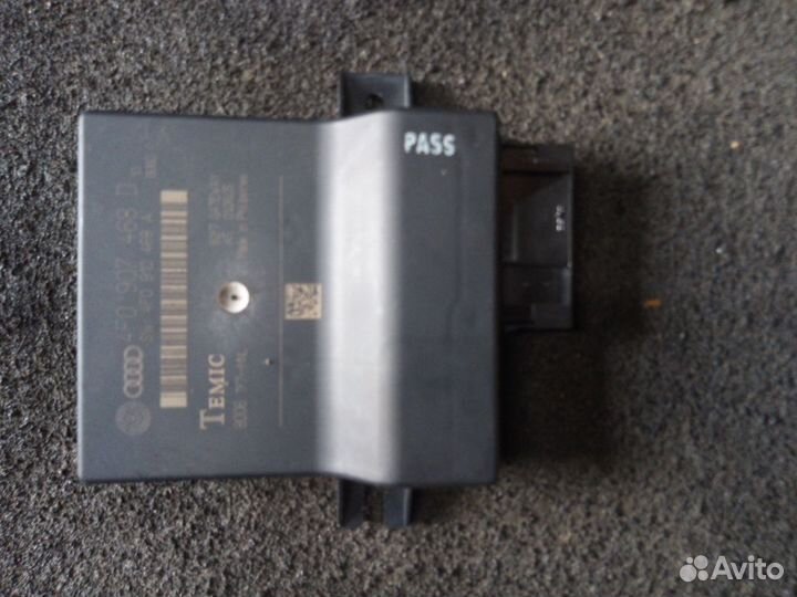 Блок комфорта 4F0 907 468D Audi A6C6 4F