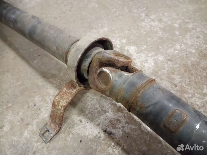 Карданный вал Volkswagen Passat B5+ AMX 2001