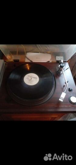 Проигрыватель винила viktor JL B37