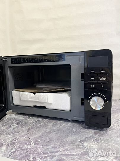 Микроволновая печь Gorenje MO20A3B(новая)