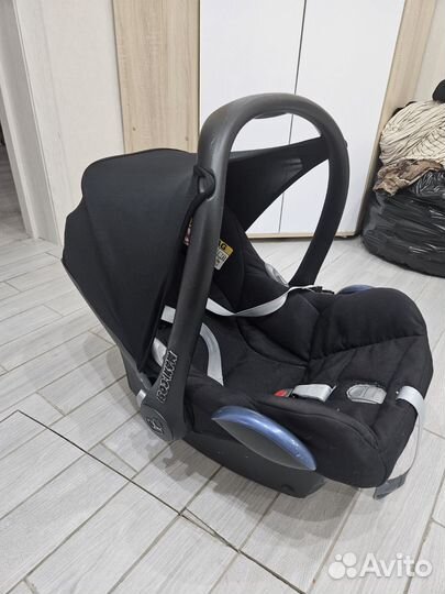Автолюлька maxi cosi cabriofix