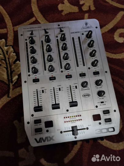 Behringer WMX300 Pro