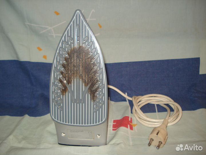 Утюг Maxima 2200 Ватт