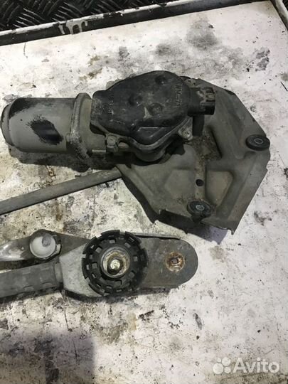 Трапеция стеклоочистителя Митсубиси Лансер 9