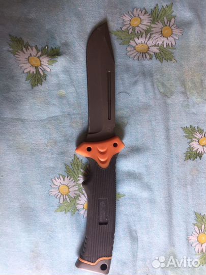 Нож