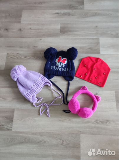 Новые шапки и меховые наушники на 3-6 лет