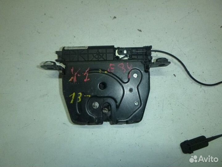 Замок багажника BMW X1 E84 2009