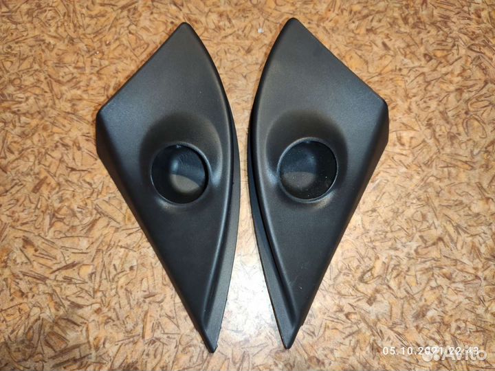 Уголок пищалки Opel Astra H