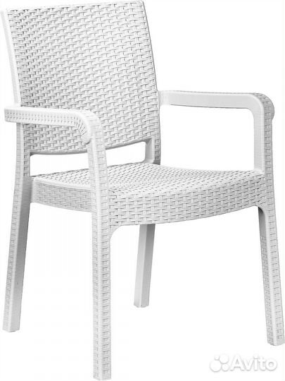 Стулья пластиковые