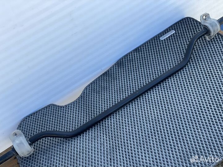 Стабилизатор задней подвески VW Passat cc