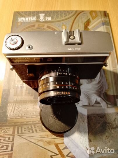 Компактный фотоаппарат