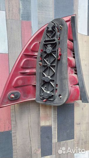 Задний фонарь mercedes w203