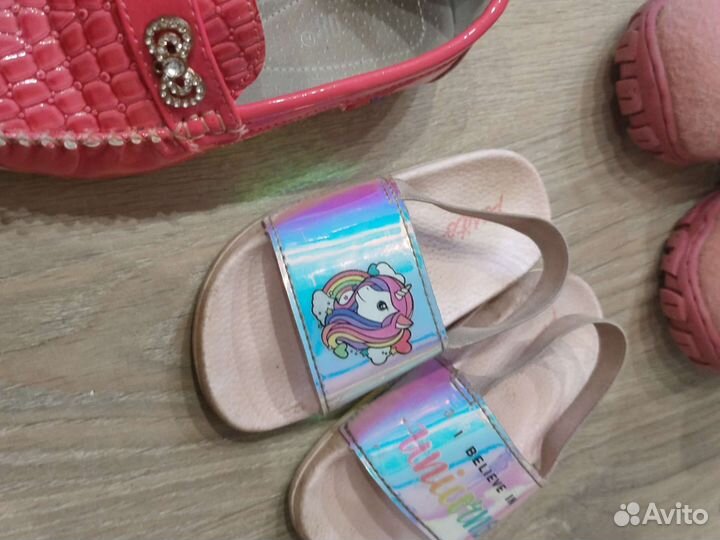 Обувь для девочки