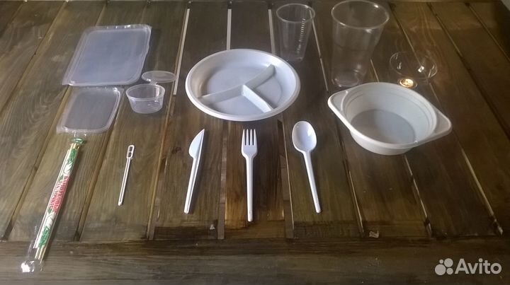 Одноразовая посуда пластмассовая