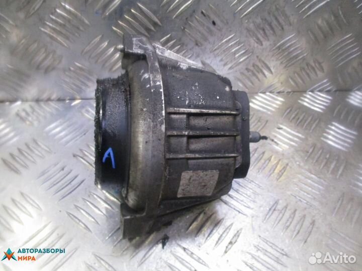 Подушка двигателя бензиновая BMW 1 E81/E82/E87/E88