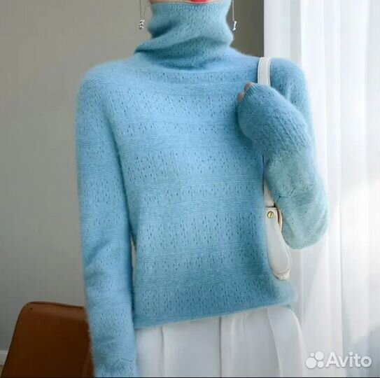 Свитер из шерсти мериноса