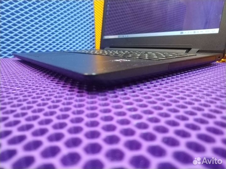 Практичный Lenovo 4ядра/2 видеокарты
