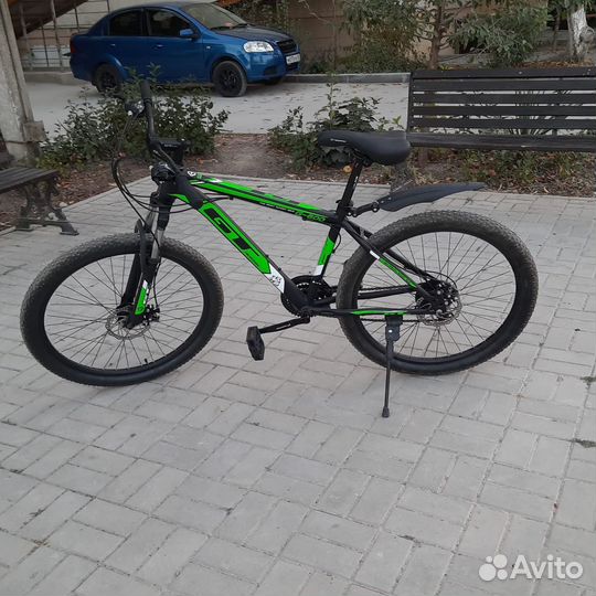 Велосипед GT racermax 26
