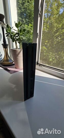 Sony playstation 4 pro 1tb