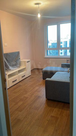 3-к. квартира, 80 м², 2/6 эт.